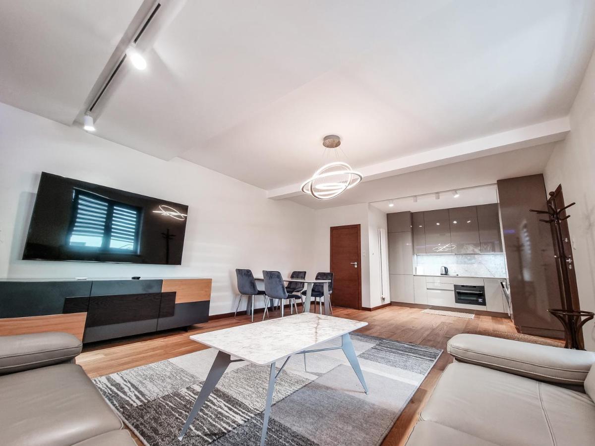 Apartament Vip Centrum Mragowo Bagian luar foto